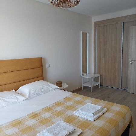 The Roof Elite Apartment Портиман Екстериор снимка