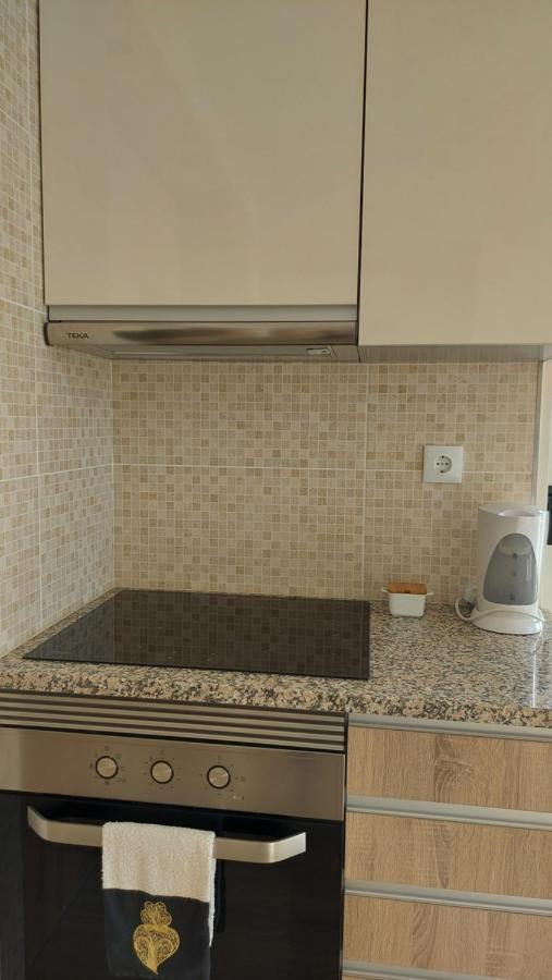 The Roof Elite Apartment Портиман Екстериор снимка