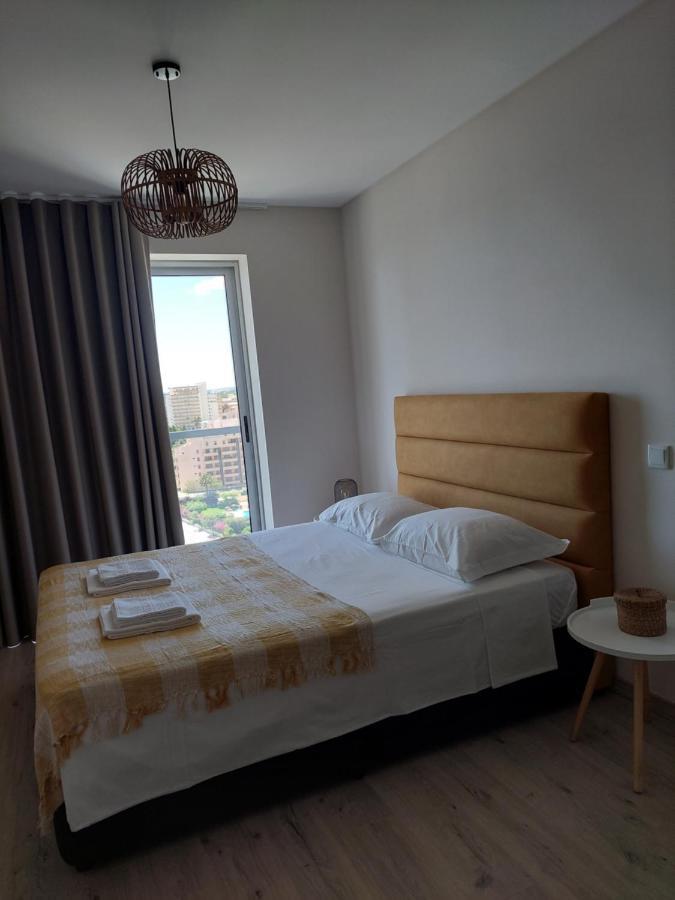 The Roof Elite Apartment Портиман Екстериор снимка